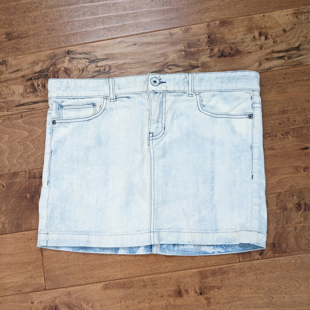 Denim skirt